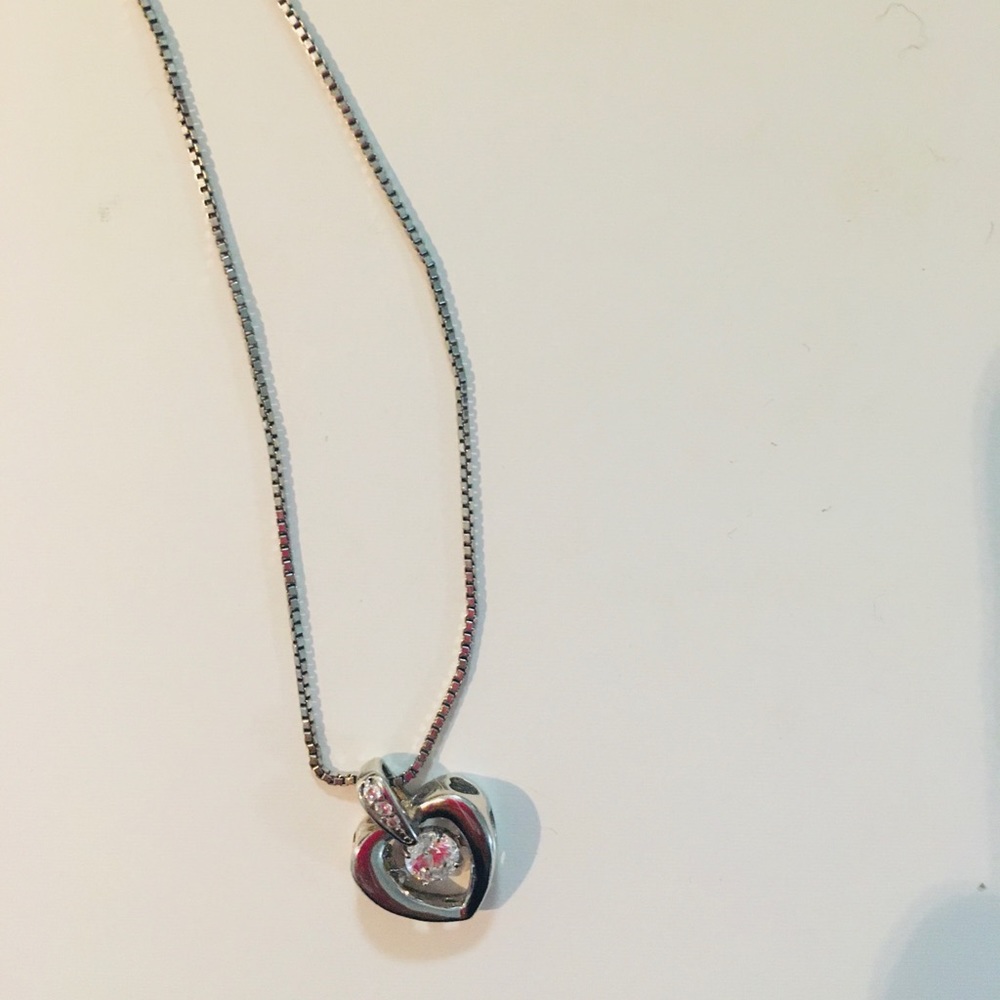 Michael hill silver hanging diamond necklace